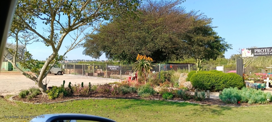 Commercial Property for Sale in Hartenbos Heuwels Western Cape